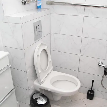 Apartment Obolonskiy Prospekt 31 *
